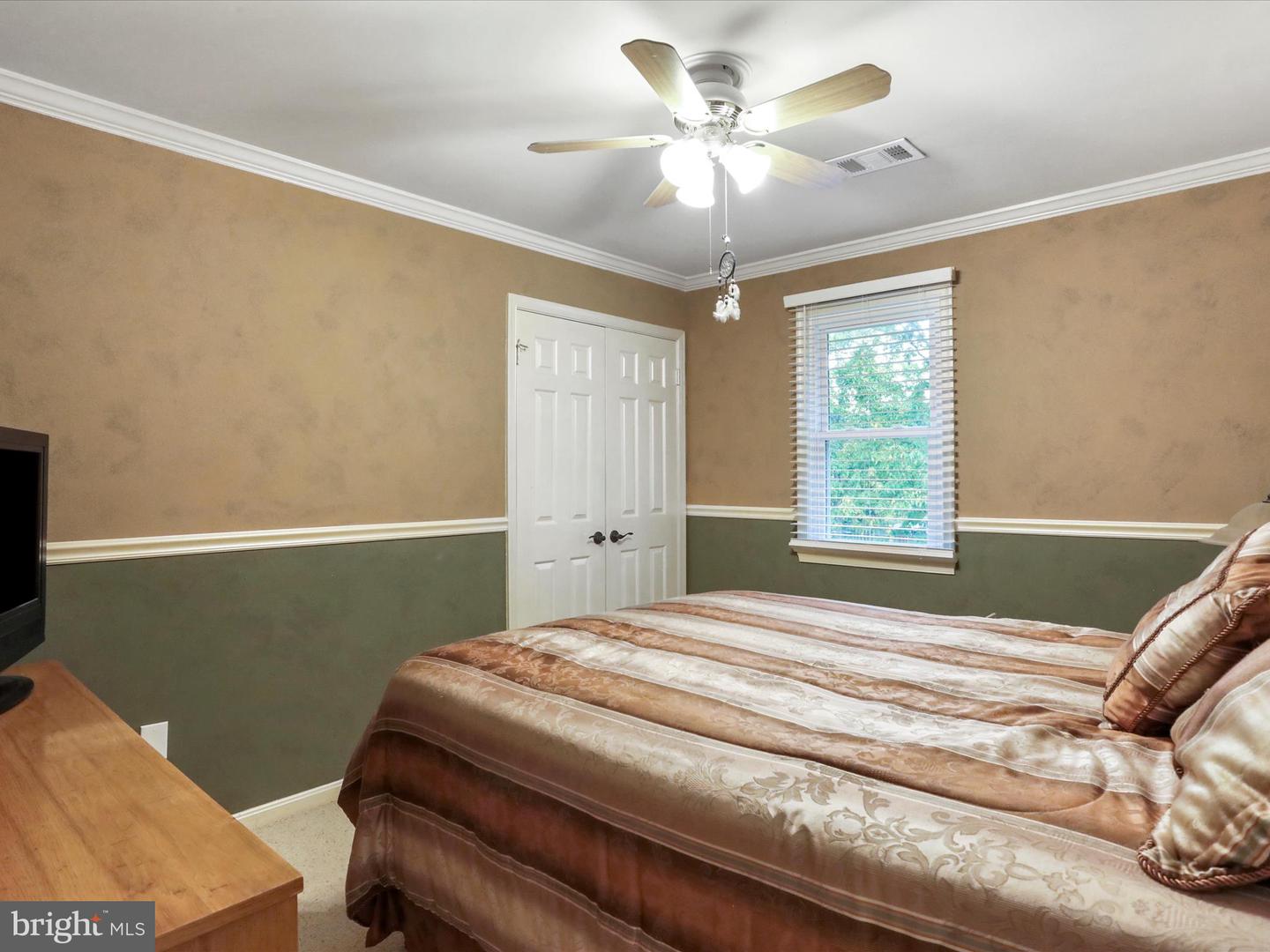 19 BUTTERNUT WAY, STERLING, Virginia 20164, 4 Bedrooms Bedrooms, ,2 BathroomsBathrooms,Residential,For sale,19 BUTTERNUT WAY,VALO2108458 MLS # VALO2108458
