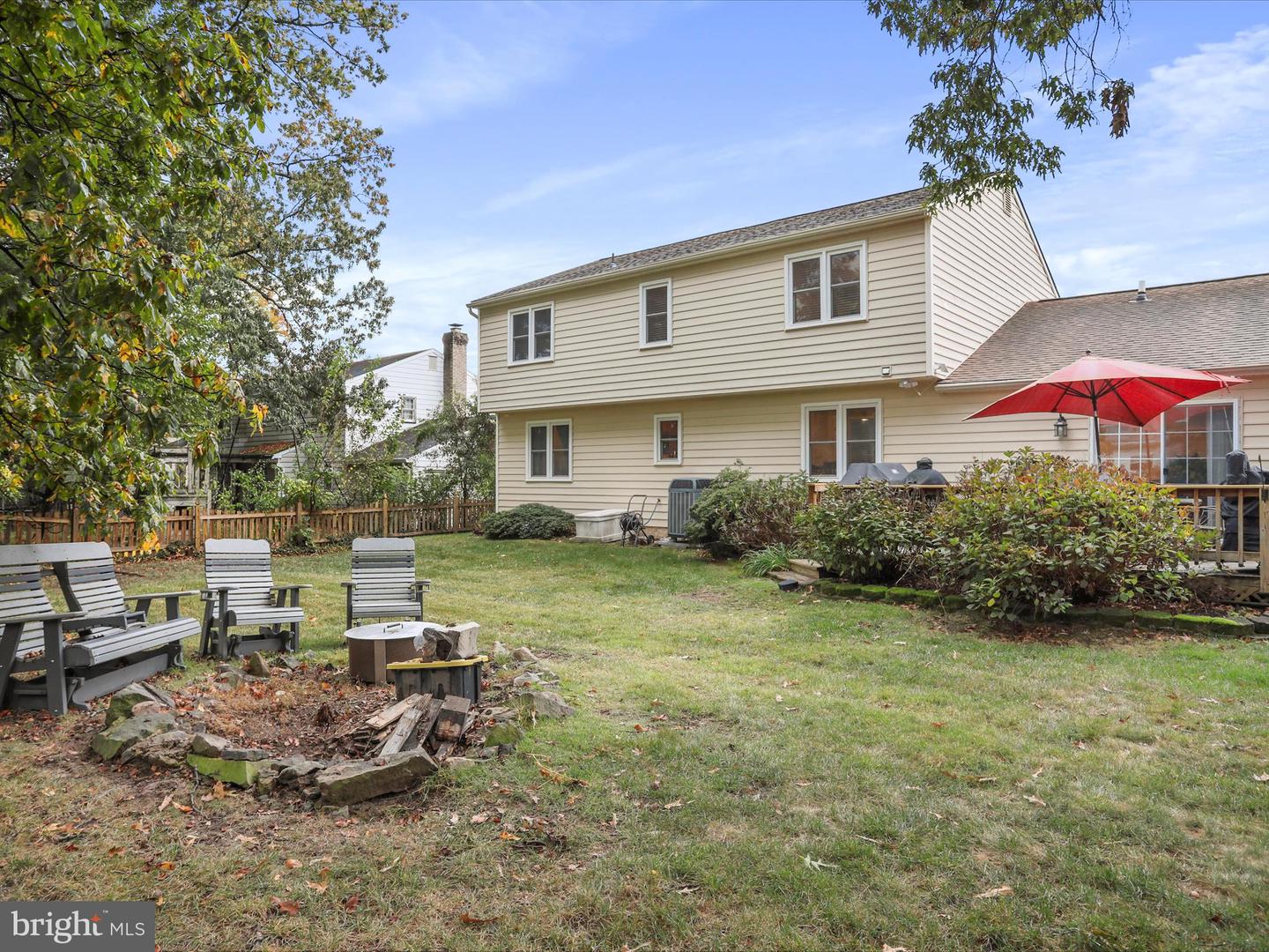 19 BUTTERNUT WAY, STERLING, Virginia 20164, 4 Bedrooms Bedrooms, ,2 BathroomsBathrooms,Residential,For sale,19 BUTTERNUT WAY,VALO2108458 MLS # VALO2108458