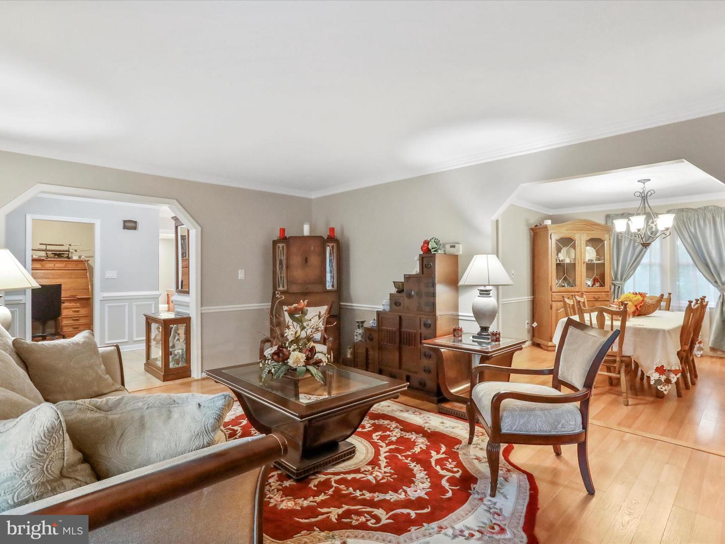 19 BUTTERNUT WAY, STERLING, Virginia 20164, 4 Bedrooms Bedrooms, ,2 BathroomsBathrooms,Residential,For sale,19 BUTTERNUT WAY,VALO2108458 MLS # VALO2108458