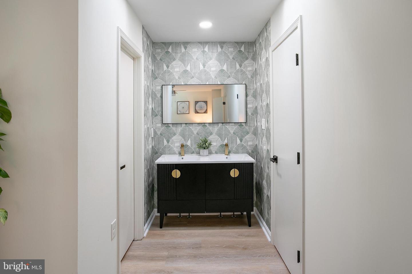 3811 USHER CT, ALEXANDRIA, Virginia 22304, 3 Bedrooms Bedrooms, ,2 BathroomsBathrooms,Residential,For sale,3811 USHER CT,VAAX2050668 MLS # VAAX2050668