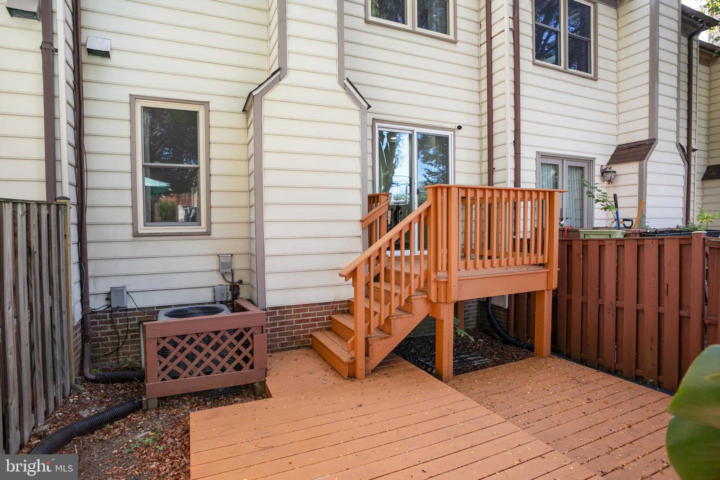 3811 USHER CT, ALEXANDRIA, Virginia 22304, 3 Bedrooms Bedrooms, ,2 BathroomsBathrooms,Residential,For sale,3811 USHER CT,VAAX2050668 MLS # VAAX2050668
