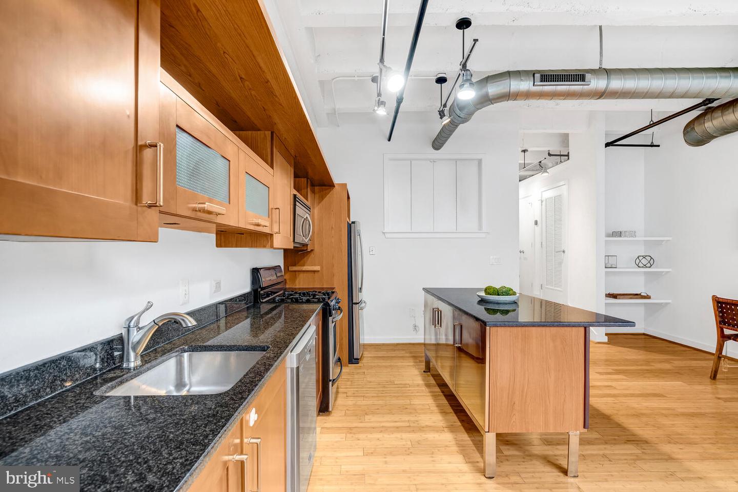 1401 CHURCH ST NW #306, WASHINGTON, District Of Columbia 20005, 2 Bedrooms Bedrooms, ,2 BathroomsBathrooms,Residential,For sale,1401 CHURCH ST NW #306,DCDC2226228 MLS # DCDC2226228