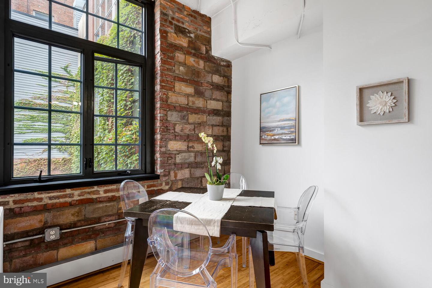 1401 CHURCH ST NW #306, WASHINGTON, District Of Columbia 20005, 2 Bedrooms Bedrooms, ,2 BathroomsBathrooms,Residential,For sale,1401 CHURCH ST NW #306,DCDC2226228 MLS # DCDC2226228