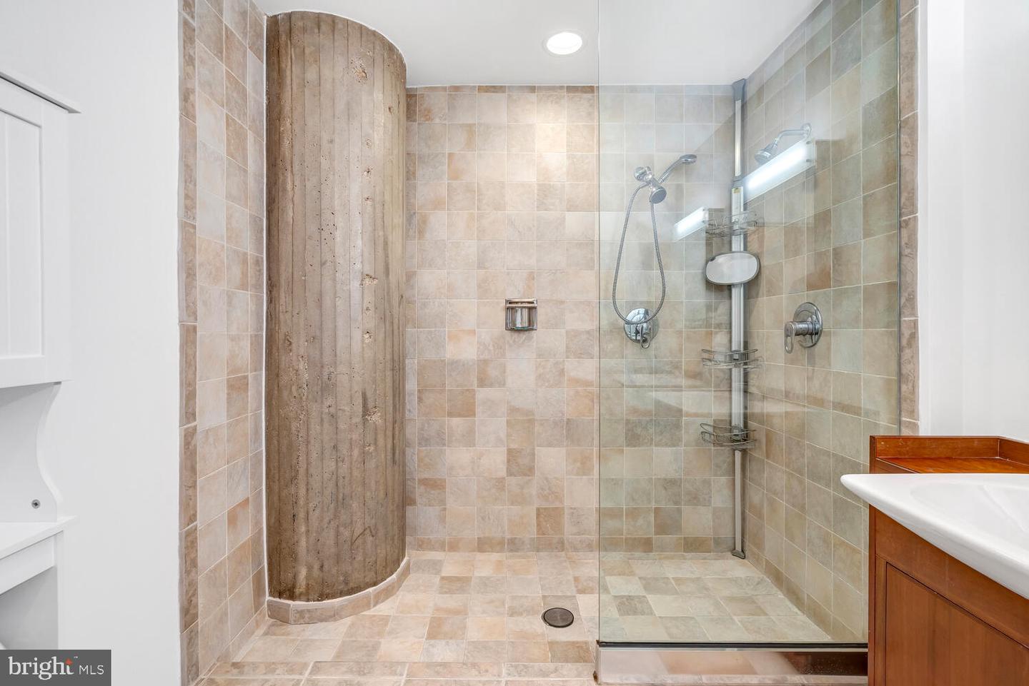 1401 CHURCH ST NW #306, WASHINGTON, District Of Columbia 20005, 2 Bedrooms Bedrooms, ,2 BathroomsBathrooms,Residential,For sale,1401 CHURCH ST NW #306,DCDC2226228 MLS # DCDC2226228