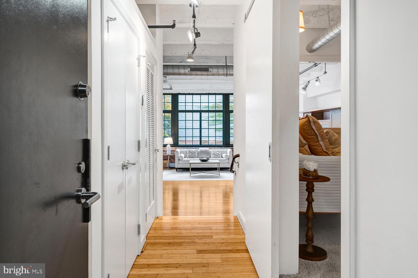 1401 CHURCH ST NW #306, WASHINGTON, District Of Columbia 20005, 2 Bedrooms Bedrooms, ,2 BathroomsBathrooms,Residential,For sale,1401 CHURCH ST NW #306,DCDC2226228 MLS # DCDC2226228