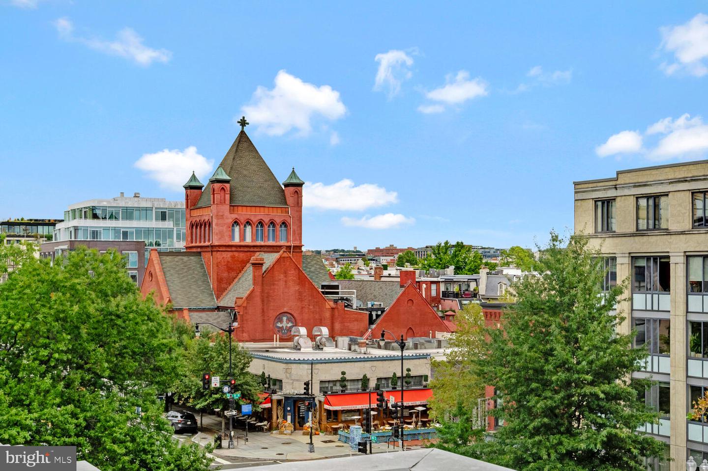1401 CHURCH ST NW #306, WASHINGTON, District Of Columbia 20005, 2 Bedrooms Bedrooms, ,2 BathroomsBathrooms,Residential,For sale,1401 CHURCH ST NW #306,DCDC2226228 MLS # DCDC2226228