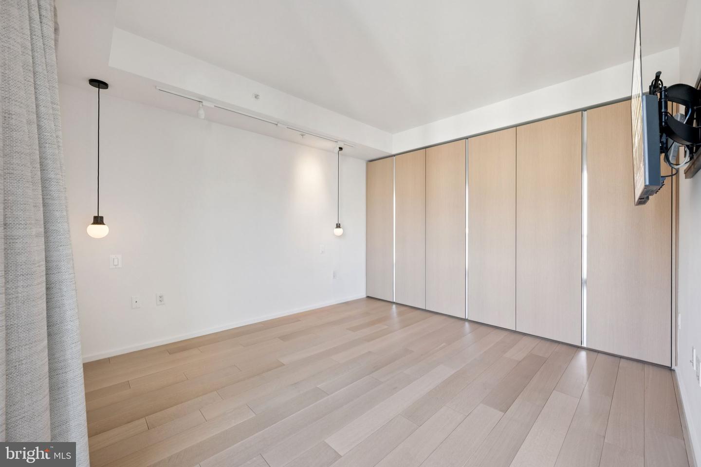 925 H ST NW #903, WASHINGTON, District Of Columbia 20001, 2 Bedrooms Bedrooms, ,2 BathroomsBathrooms,Residential,For sale,925 H ST NW #903,DCDC2226250 MLS # DCDC2226250