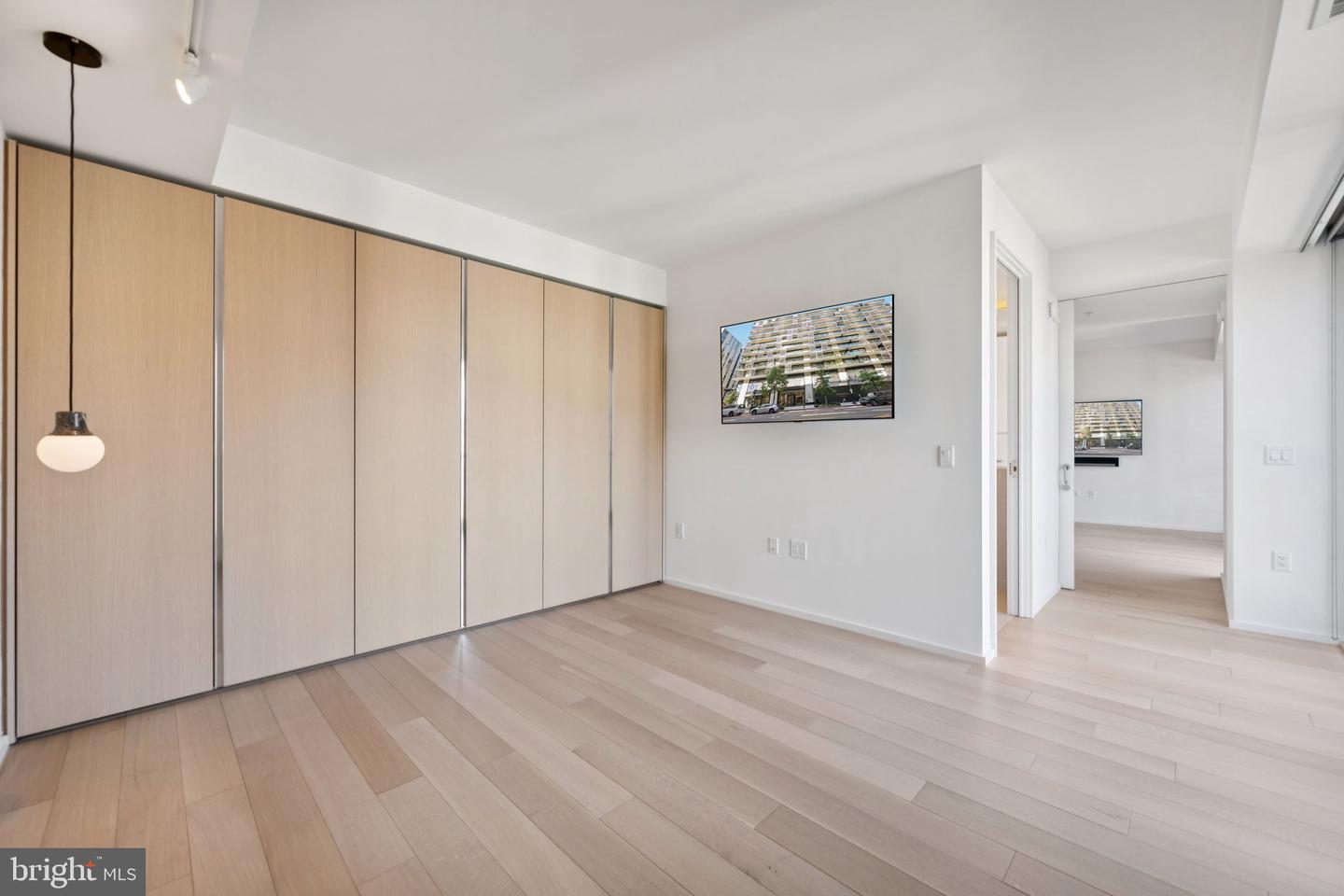 925 H ST NW #903, WASHINGTON, District Of Columbia 20001, 2 Bedrooms Bedrooms, ,2 BathroomsBathrooms,Residential,For sale,925 H ST NW #903,DCDC2226250 MLS # DCDC2226250