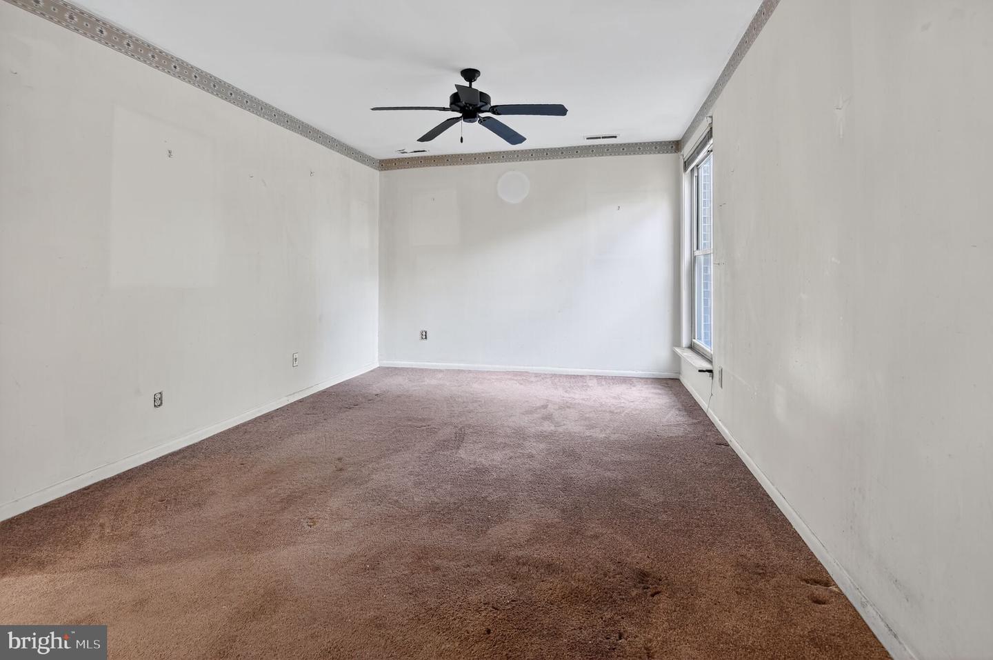 8310 TOBIN RD #23, ANNANDALE, Virginia 22003, 2 Bedrooms Bedrooms, ,1 BathroomBathrooms,Residential,For sale,8310 TOBIN RD #23,VAFX2273518 MLS # VAFX2273518