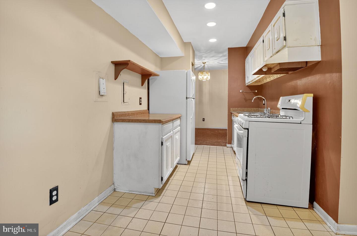 8310 TOBIN RD #23, ANNANDALE, Virginia 22003, 2 Bedrooms Bedrooms, ,1 BathroomBathrooms,Residential,For sale,8310 TOBIN RD #23,VAFX2273518 MLS # VAFX2273518