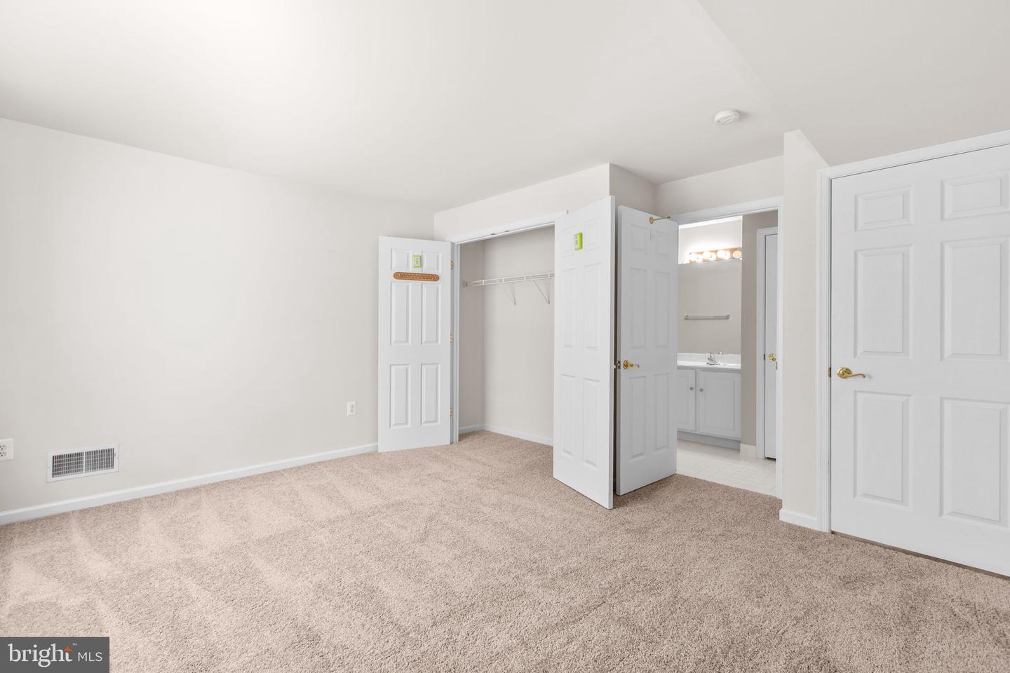 304 BRIDGEWATER CIR, FREDERICKSBURG, Virginia 22406, 3 Bedrooms Bedrooms, ,3 BathroomsBathrooms,Residential,For sale,304 BRIDGEWATER CIR,VAST2043346 MLS # VAST2043346 304 BRIDGEWATER CIR, FREDERICKSBURG, Virginia 22406, 3 Bedrooms Bedrooms, ,3 BathroomsBathrooms,Residential,For sale,304 BRIDGEWATER CIR,VAST2043346 MLS # VAST2043346