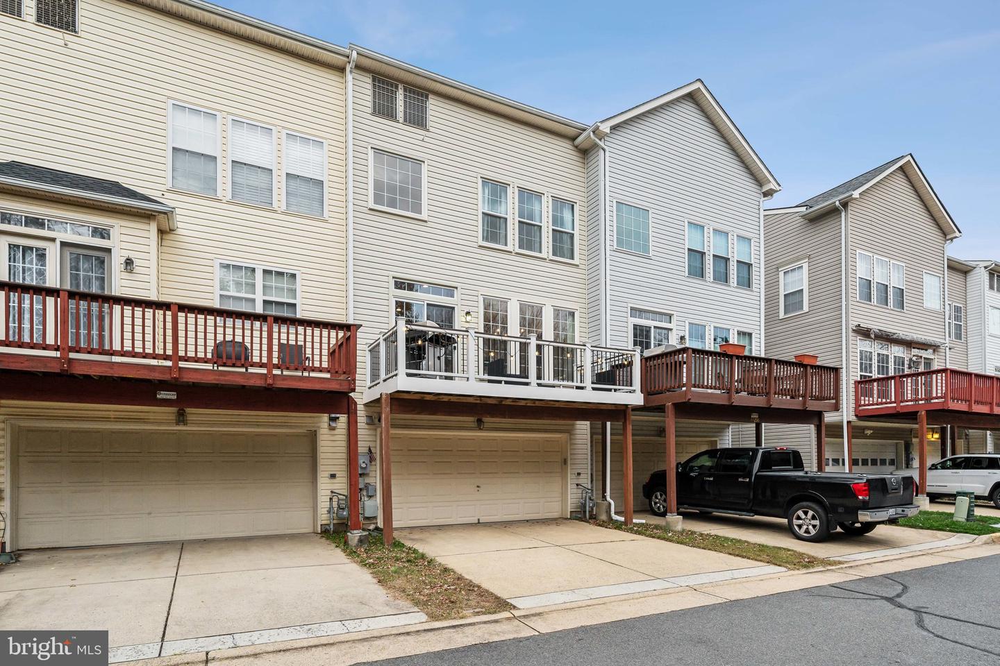 44289 SUSCON SQ, ASHBURN, Virginia 20147, 3 Bedrooms Bedrooms, ,2 BathroomsBathrooms,Residential,For sale,44289 SUSCON SQ,VALO2108404 MLS # VALO2108404