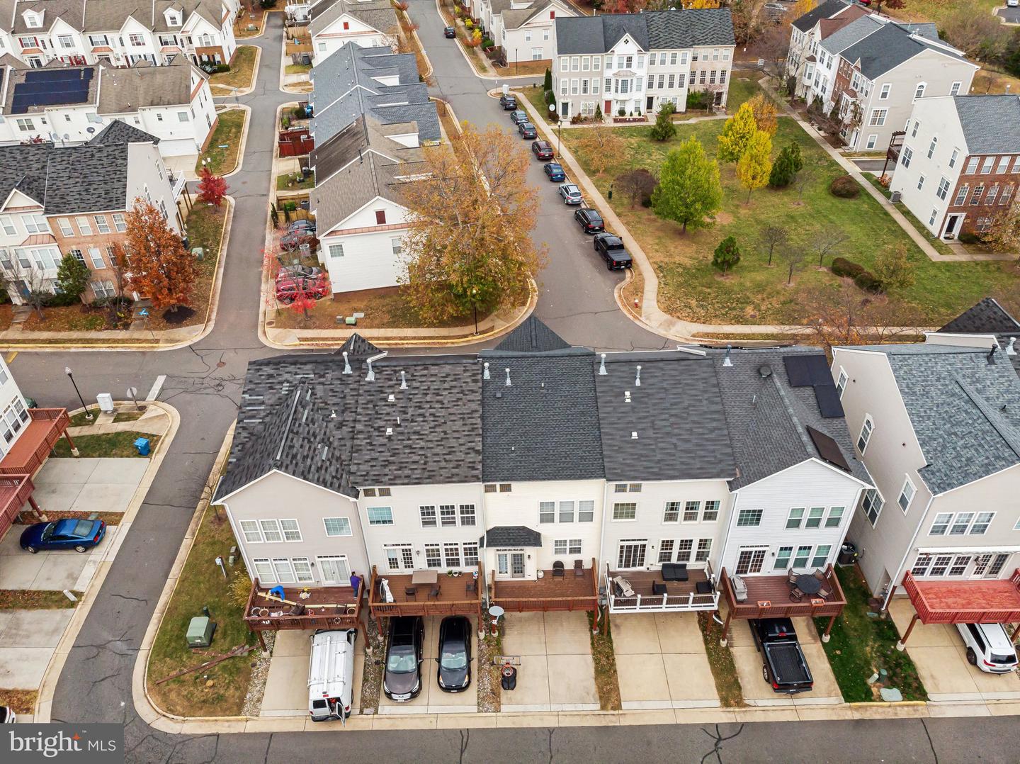 44289 SUSCON SQ, ASHBURN, Virginia 20147, 3 Bedrooms Bedrooms, ,2 BathroomsBathrooms,Residential,For sale,44289 SUSCON SQ,VALO2108404 MLS # VALO2108404
