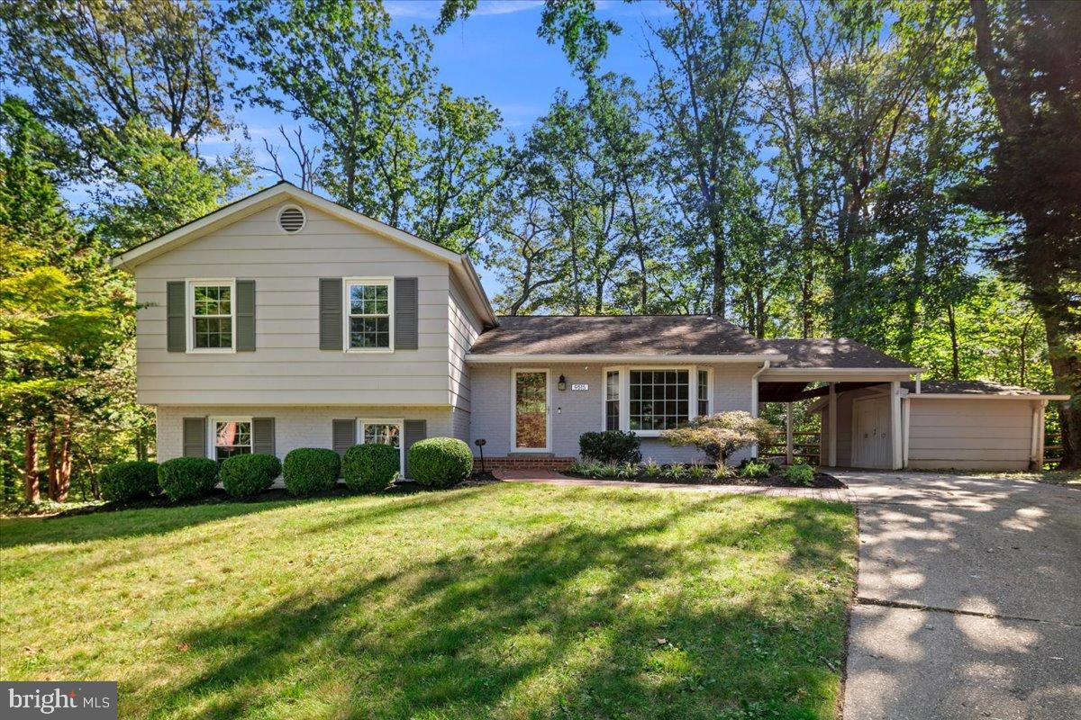 9515 STEVEBROOK RD, FAIRFAX, Virginia 22032, 3 Bedrooms Bedrooms, 10 Rooms Rooms,3 BathroomsBathrooms,Residential,For sale,9515 STEVEBROOK RD,VAFX2273236 MLS # VAFX2273236