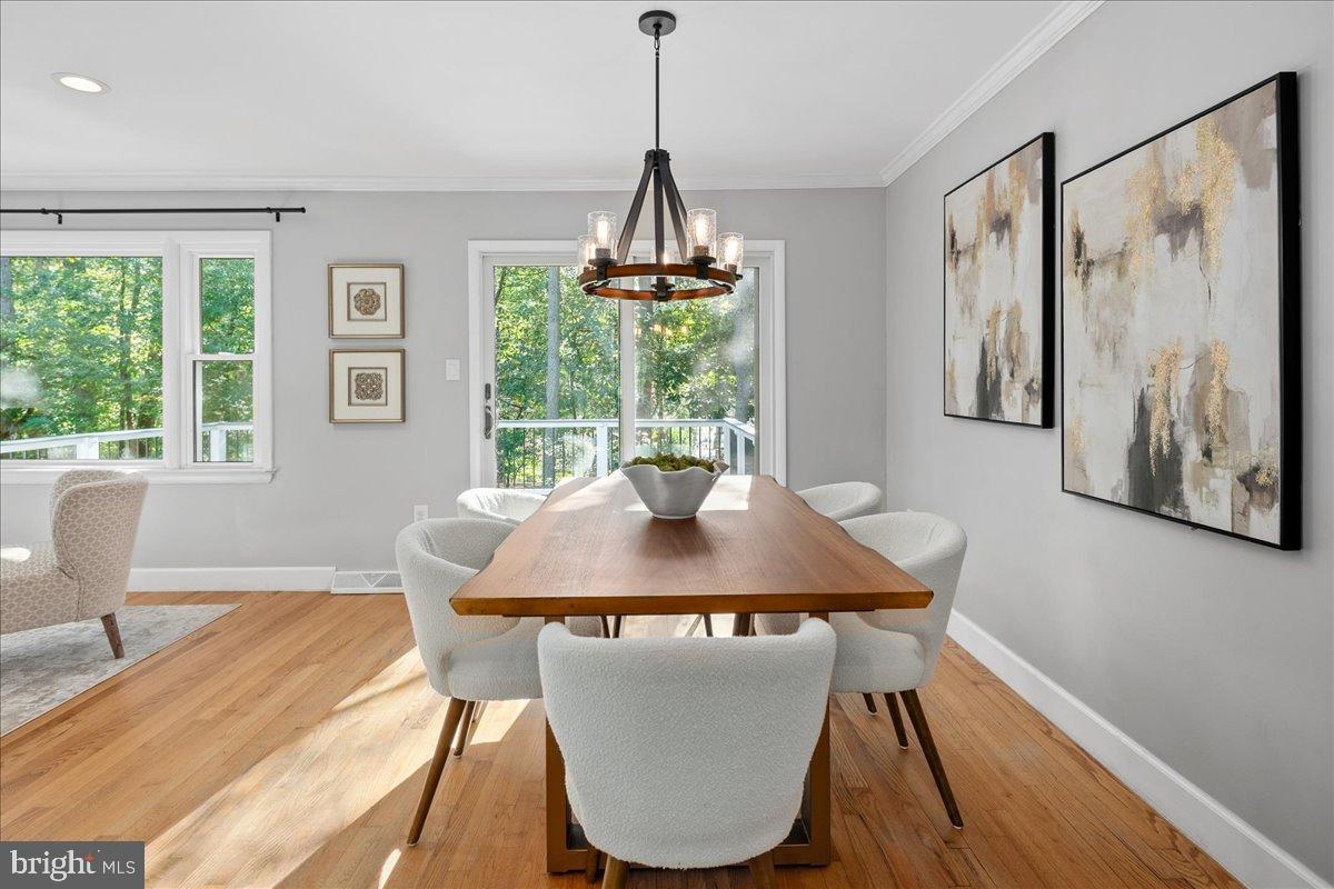 9515 STEVEBROOK RD, FAIRFAX, Virginia 22032, 3 Bedrooms Bedrooms, 10 Rooms Rooms,3 BathroomsBathrooms,Residential,For sale,9515 STEVEBROOK RD,VAFX2273236 MLS # VAFX2273236