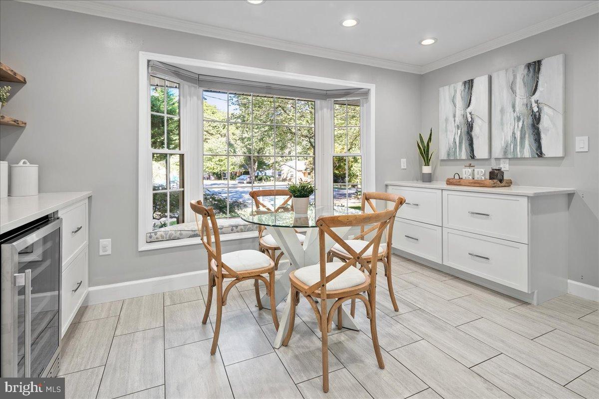9515 STEVEBROOK RD, FAIRFAX, Virginia 22032, 3 Bedrooms Bedrooms, 10 Rooms Rooms,3 BathroomsBathrooms,Residential,For sale,9515 STEVEBROOK RD,VAFX2273236 MLS # VAFX2273236