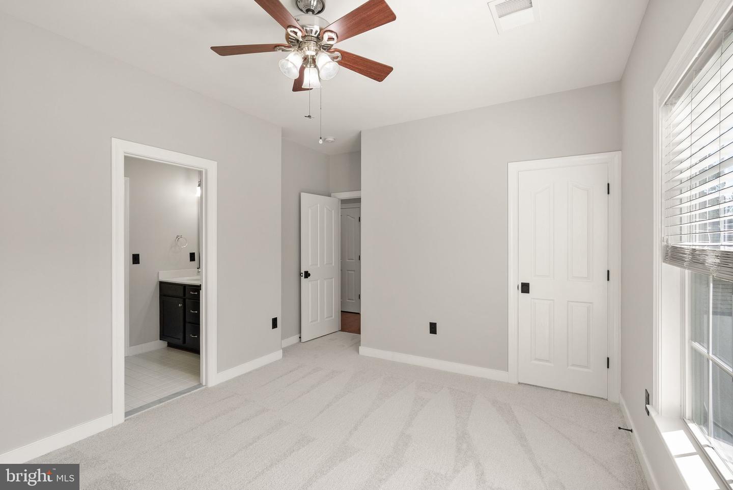 51 MAIDENHAIR WAY, STAFFORD, Virginia 22556, 5 Bedrooms Bedrooms, ,4 BathroomsBathrooms,Residential,For sale,51 MAIDENHAIR WAY,VAST2043354 MLS # VAST2043354