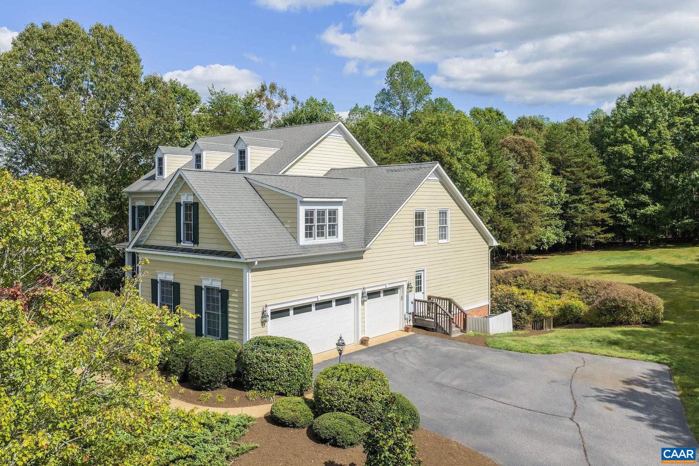 4405 REDWOOD LN, EARLYSVILLE, Virginia 22936, 5 Bedrooms Bedrooms, ,6 BathroomsBathrooms,Residential,For sale,4405 REDWOOD LN,669764 MLS # 669764