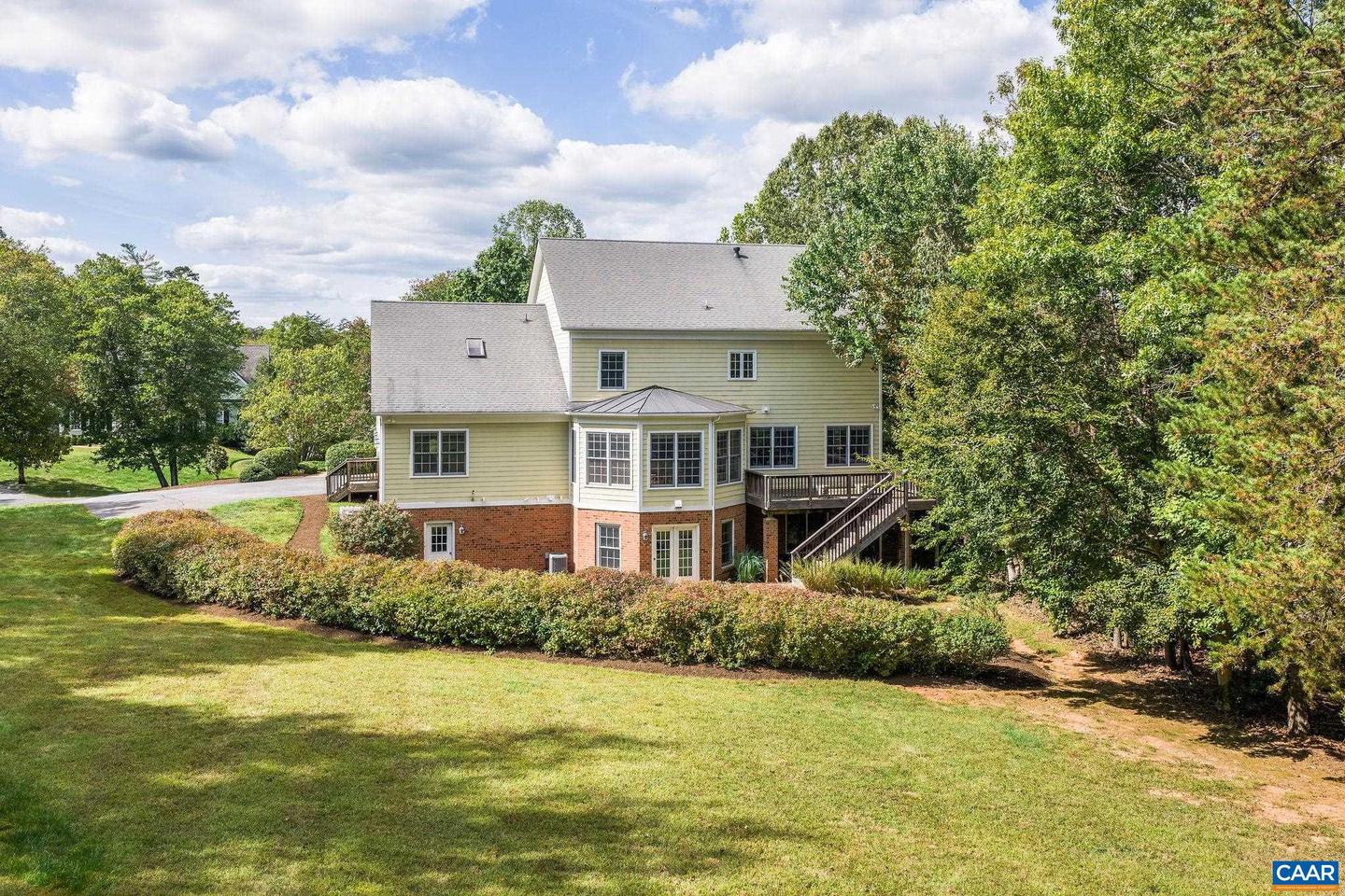 4405 REDWOOD LN, EARLYSVILLE, Virginia 22936, 5 Bedrooms Bedrooms, ,6 BathroomsBathrooms,Residential,For sale,4405 REDWOOD LN,669764 MLS # 669764