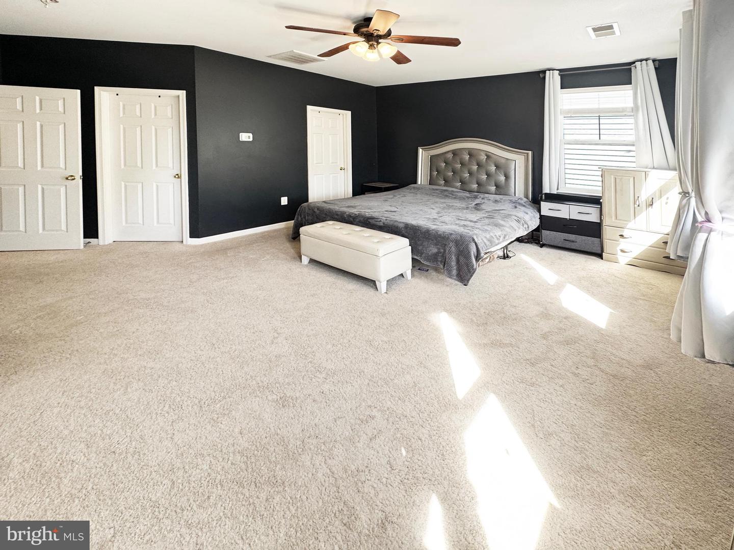 17571 LETHRIDGE CIR, ROUND HILL, Virginia 20141, 5 Bedrooms Bedrooms, 1 Room Rooms,4 BathroomsBathrooms,Residential,For sale,17571 LETHRIDGE CIR,VALO2108446 MLS # VALO2108446