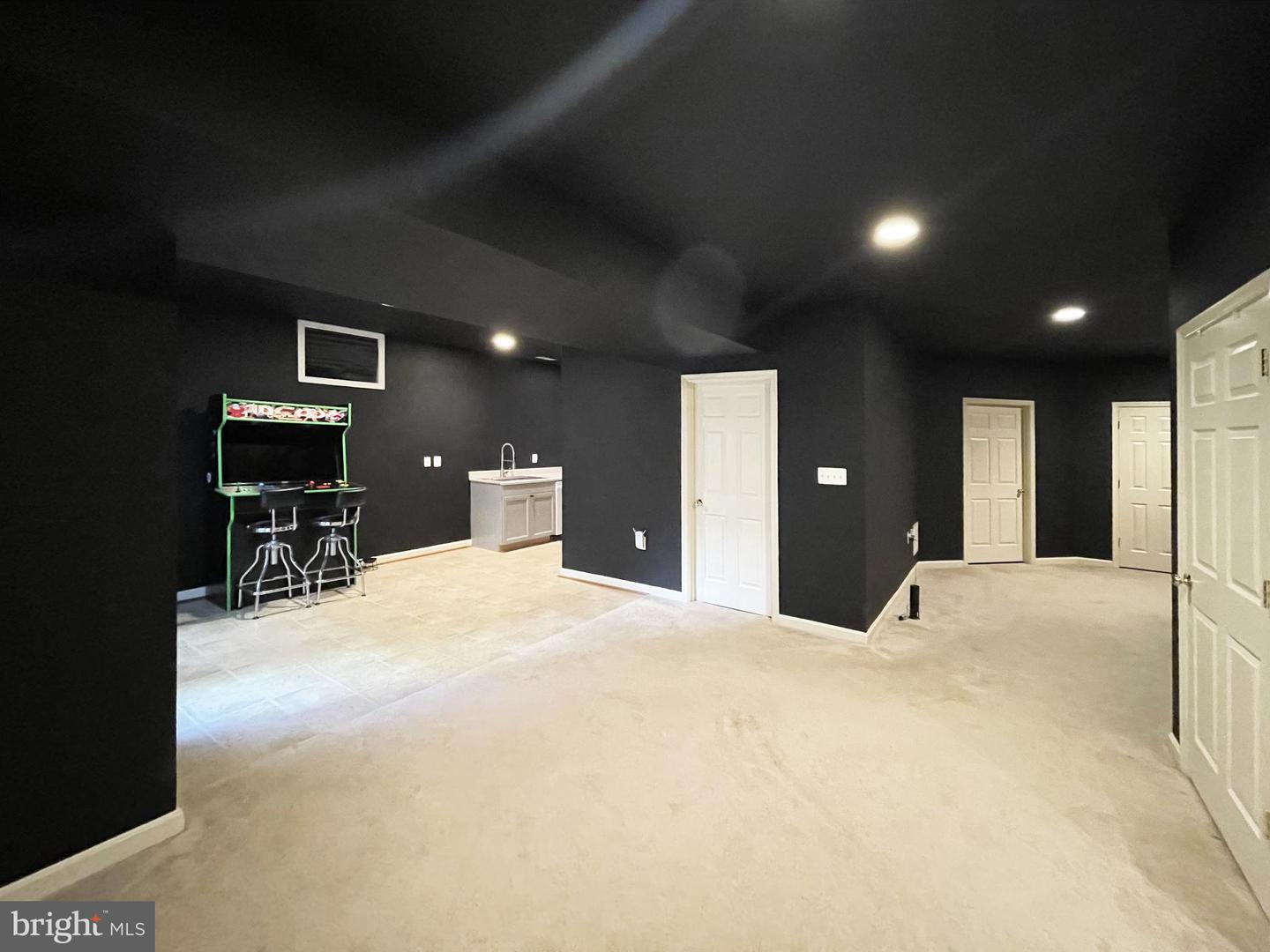17571 LETHRIDGE CIR, ROUND HILL, Virginia 20141, 5 Bedrooms Bedrooms, 1 Room Rooms,4 BathroomsBathrooms,Residential,For sale,17571 LETHRIDGE CIR,VALO2108446 MLS # VALO2108446