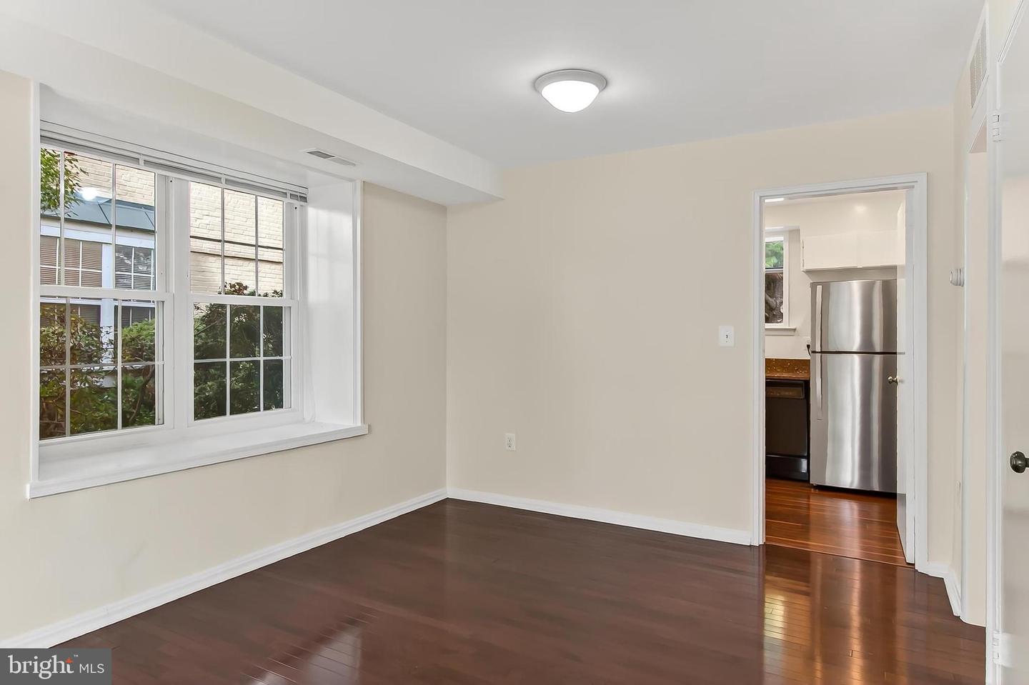 3827 KELLER AVE, ALEXANDRIA, Virginia 22302, 2 Bedrooms Bedrooms, ,1 BathroomBathrooms,Residential,For sale,3827 KELLER AVE,VAAX2050634 MLS # VAAX2050634
