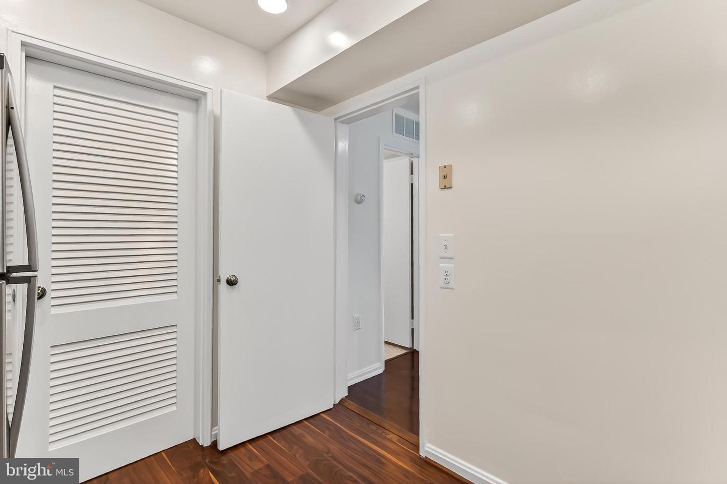 3827 KELLER AVE, ALEXANDRIA, Virginia 22302, 2 Bedrooms Bedrooms, ,1 BathroomBathrooms,Residential,For sale,3827 KELLER AVE,VAAX2050634 MLS # VAAX2050634