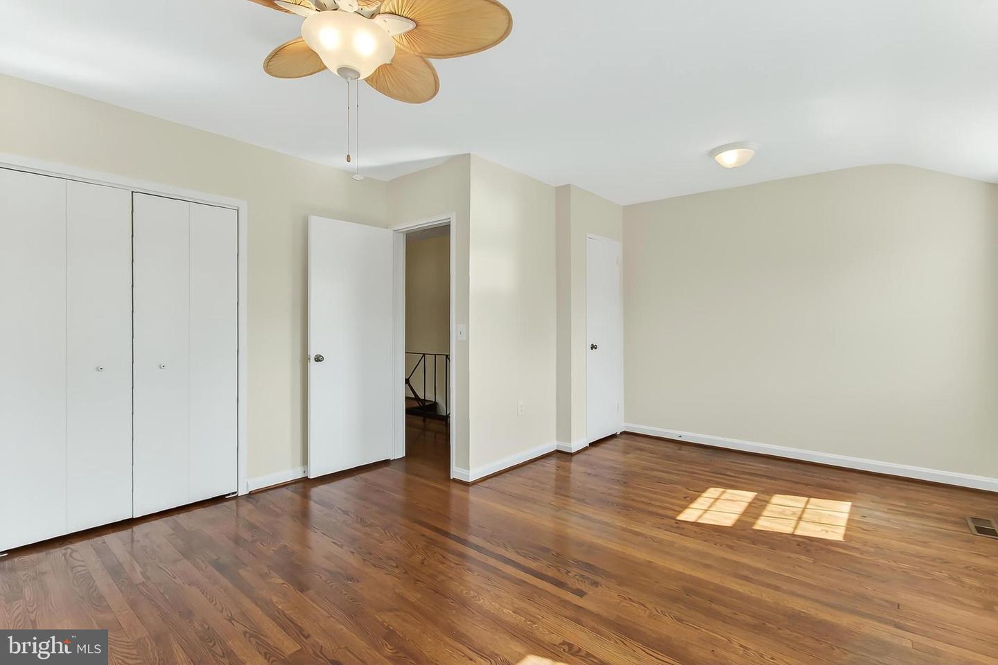 3827 KELLER AVE, ALEXANDRIA, Virginia 22302, 2 Bedrooms Bedrooms, ,1 BathroomBathrooms,Residential,For sale,3827 KELLER AVE,VAAX2050634 MLS # VAAX2050634