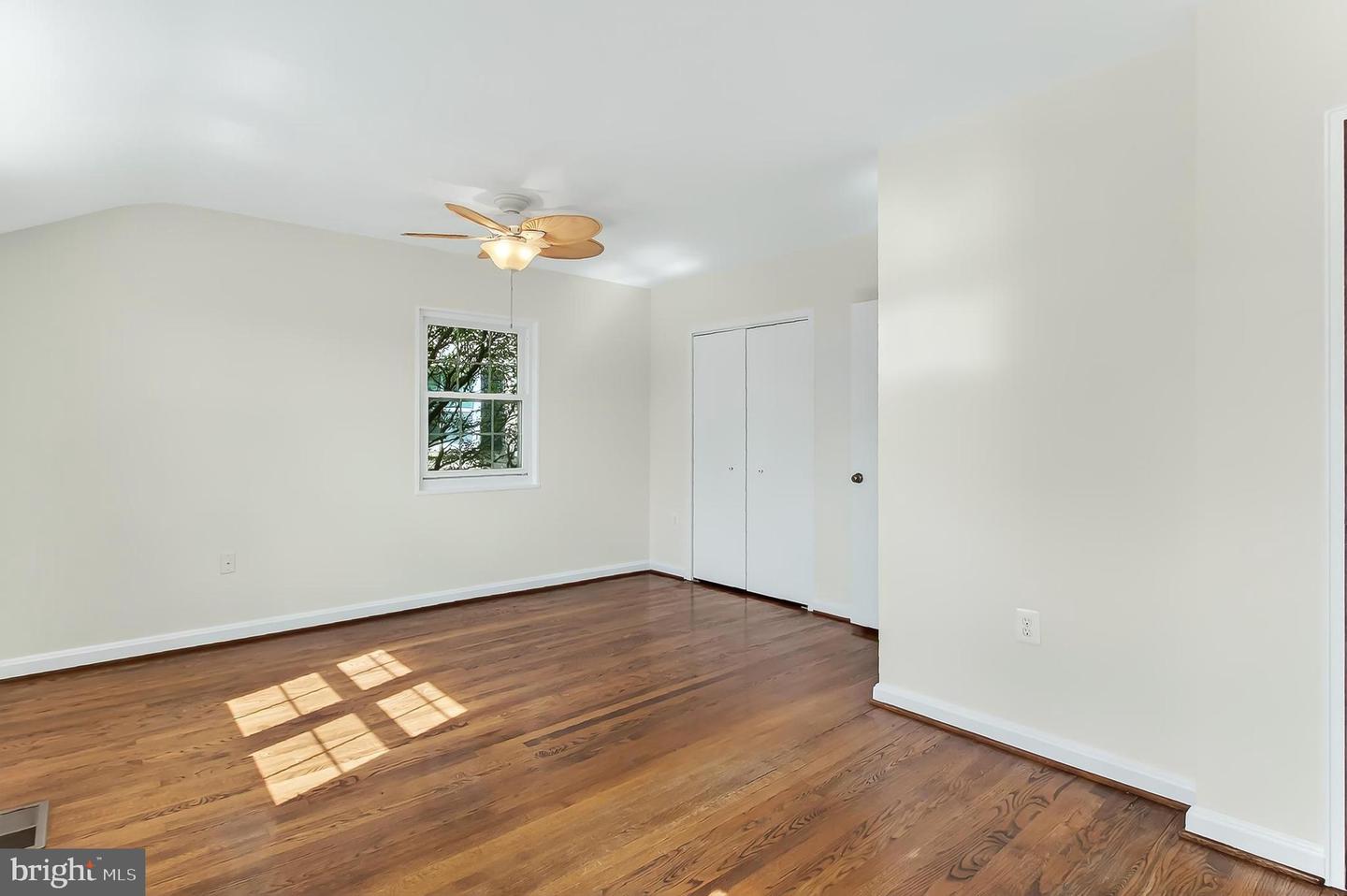 3827 KELLER AVE, ALEXANDRIA, Virginia 22302, 2 Bedrooms Bedrooms, ,1 BathroomBathrooms,Residential,For sale,3827 KELLER AVE,VAAX2050634 MLS # VAAX2050634