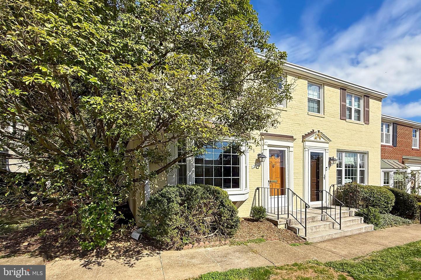 3827 KELLER AVE, ALEXANDRIA, Virginia 22302, 2 Bedrooms Bedrooms, ,1 BathroomBathrooms,Residential,For sale,3827 KELLER AVE,VAAX2050634 MLS # VAAX2050634