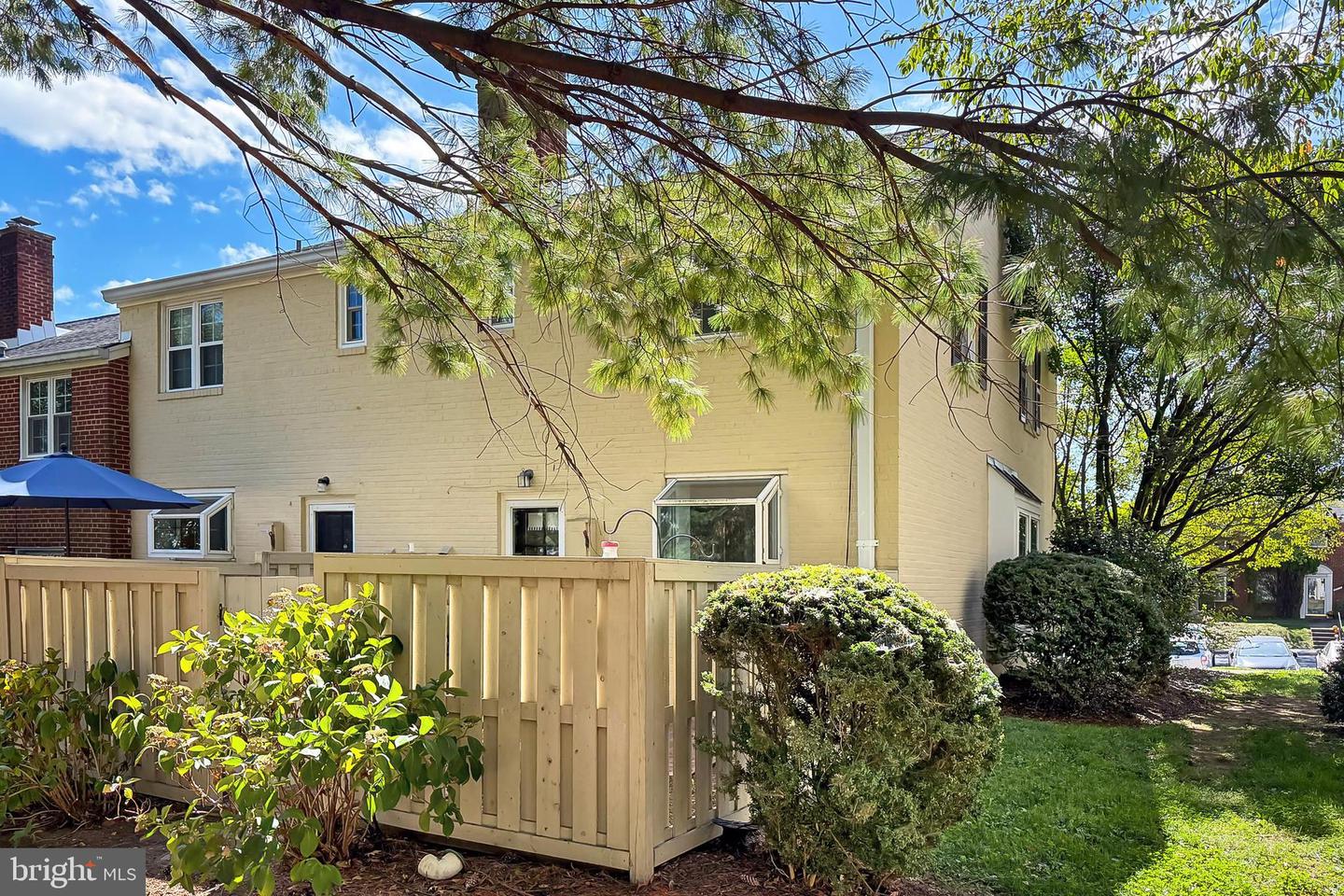 3827 KELLER AVE, ALEXANDRIA, Virginia 22302, 2 Bedrooms Bedrooms, ,1 BathroomBathrooms,Residential,For sale,3827 KELLER AVE,VAAX2050634 MLS # VAAX2050634