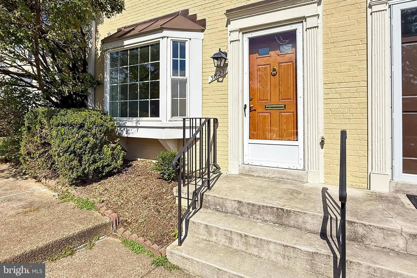 3827 KELLER AVE, ALEXANDRIA, Virginia 22302, 2 Bedrooms Bedrooms, ,1 BathroomBathrooms,Residential,For sale,3827 KELLER AVE,VAAX2050634 MLS # VAAX2050634