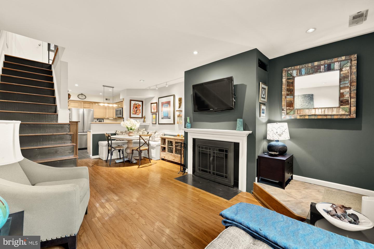 1715 15TH ST NW #44, WASHINGTON, District Of Columbia 20009, 1 Bedroom Bedrooms, ,1 BathroomBathrooms,Residential,For sale,1715 15TH ST NW #44,DCDC2226042 MLS # DCDC2226042