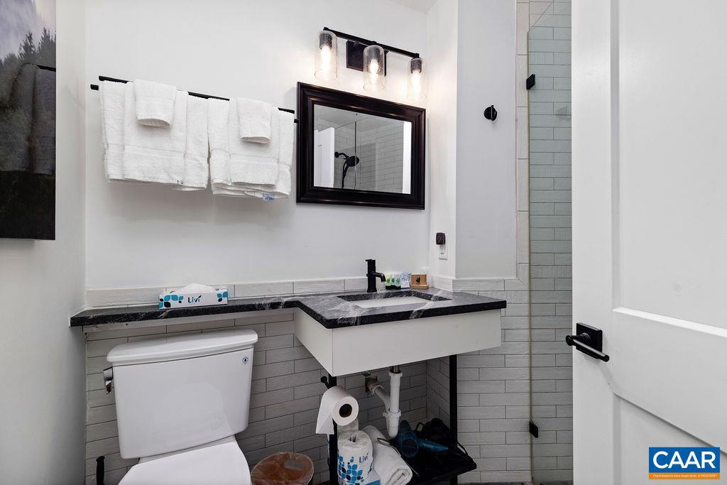 163 MOUNTAIN INN CONDOS, WINTERGREEN RESORT, Virginia 22967, 1 Bedroom Bedrooms, ,1 BathroomBathrooms,Residential,For sale,163 MOUNTAIN INN CONDOS,669795 MLS # 669795