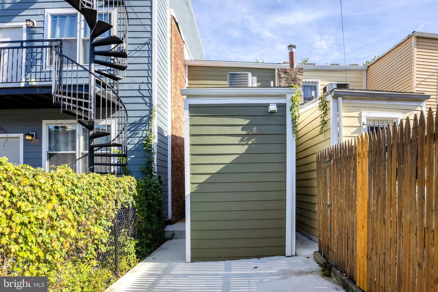 1113 HOLBROOK TER NE, WASHINGTON, District Of Columbia 20002, 2 Bedrooms Bedrooms, 8 Rooms Rooms,1 BathroomBathrooms,Residential,For sale,1113 HOLBROOK TER NE,DCDC2226092 MLS # DCDC2226092