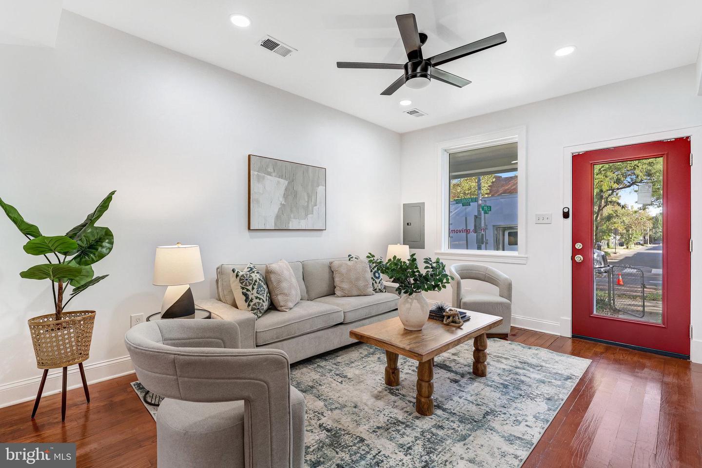 1113 HOLBROOK TER NE, WASHINGTON, District Of Columbia 20002, 2 Bedrooms Bedrooms, 8 Rooms Rooms,1 BathroomBathrooms,Residential,For sale,1113 HOLBROOK TER NE,DCDC2226092 MLS # DCDC2226092
