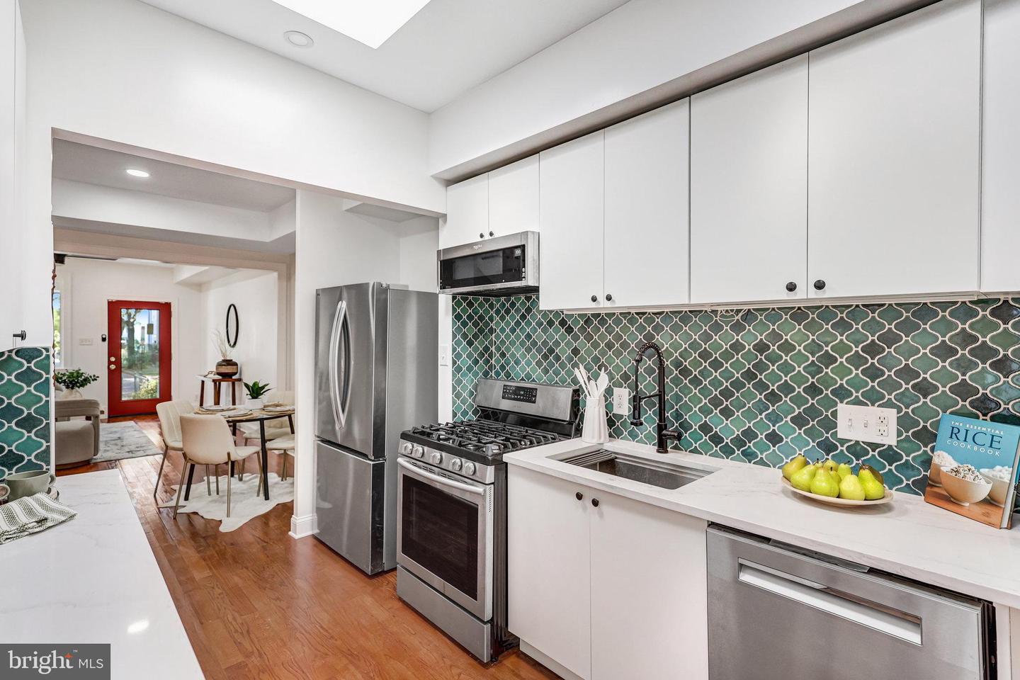 1113 HOLBROOK TER NE, WASHINGTON, District Of Columbia 20002, 2 Bedrooms Bedrooms, 8 Rooms Rooms,1 BathroomBathrooms,Residential,For sale,1113 HOLBROOK TER NE,DCDC2226092 MLS # DCDC2226092