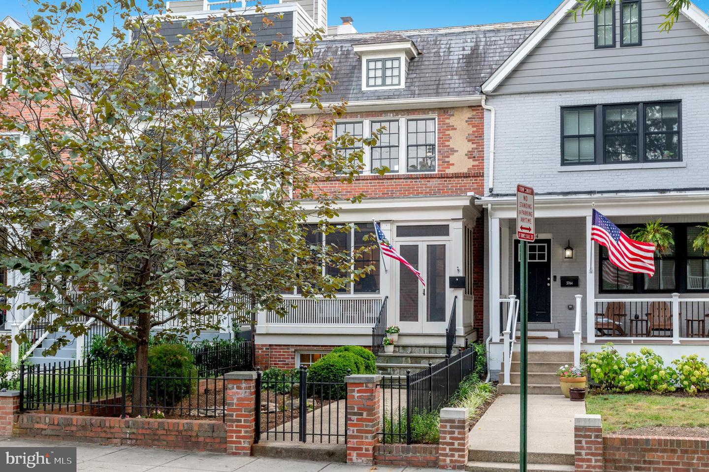 3762 BENTON ST NW, WASHINGTON, District Of Columbia 20007, 3 Bedrooms Bedrooms, ,3 BathroomsBathrooms,Residential,For sale,3762 BENTON ST NW,DCDC2226124 MLS # DCDC2226124
