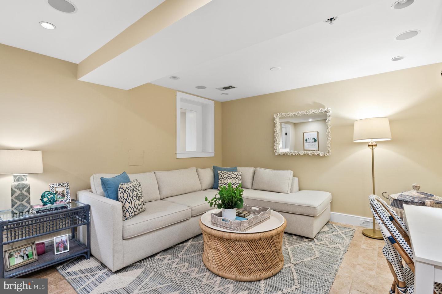 3762 BENTON ST NW, WASHINGTON, District Of Columbia 20007, 3 Bedrooms Bedrooms, ,3 BathroomsBathrooms,Residential,For sale,3762 BENTON ST NW,DCDC2226124 MLS # DCDC2226124