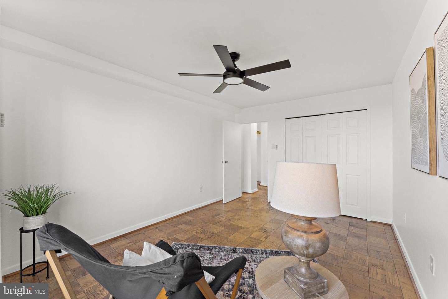 6641 WAKEFIELD DR #506, ALEXANDRIA, Virginia 22307, 1 Bedroom Bedrooms, ,1 BathroomBathrooms,Residential,For sale,6641 WAKEFIELD DR #506,VAFX2273598 MLS # VAFX2273598