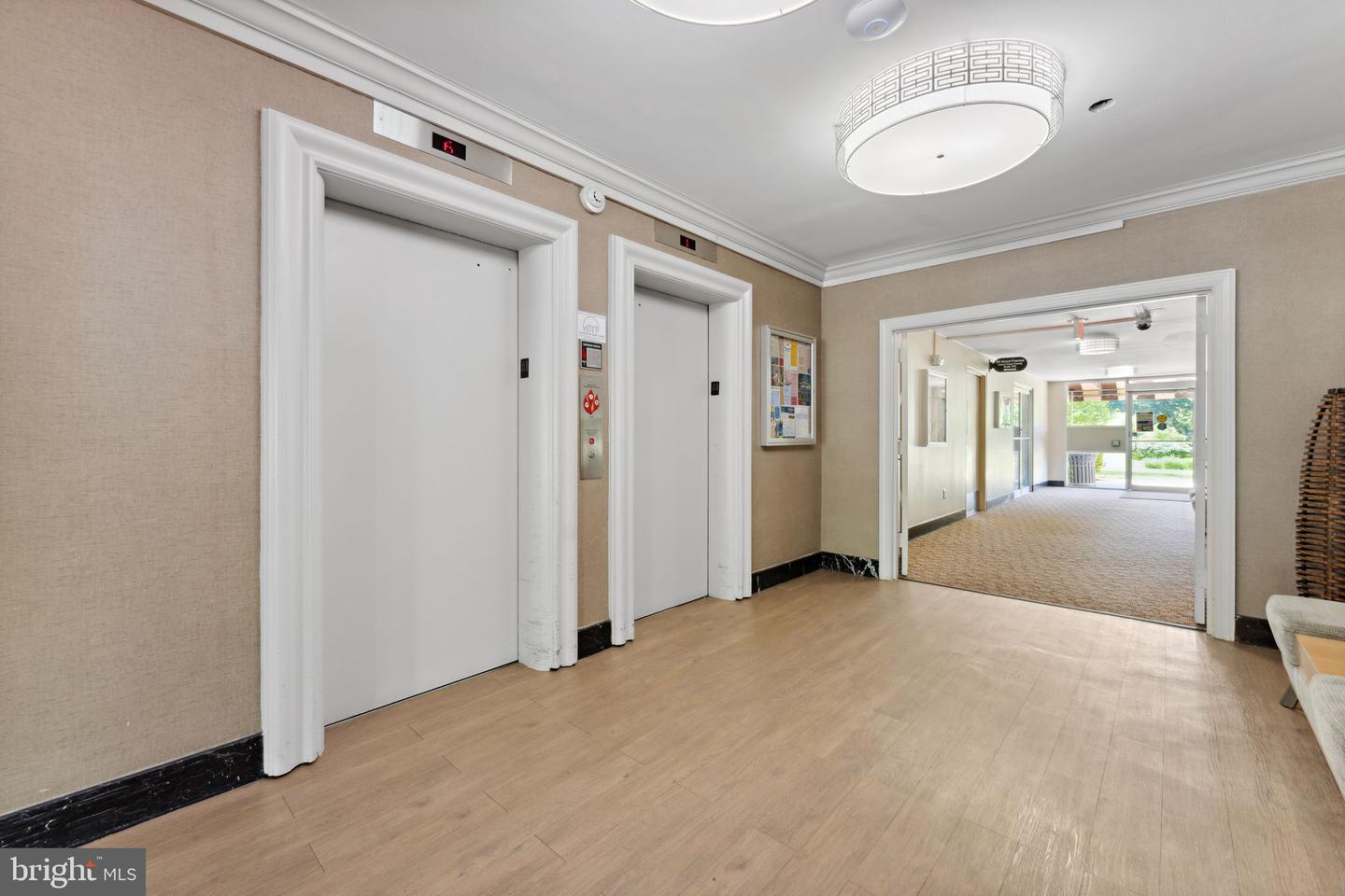6641 WAKEFIELD DR #506, ALEXANDRIA, Virginia 22307, 1 Bedroom Bedrooms, ,1 BathroomBathrooms,Residential,For sale,6641 WAKEFIELD DR #506,VAFX2273598 MLS # VAFX2273598