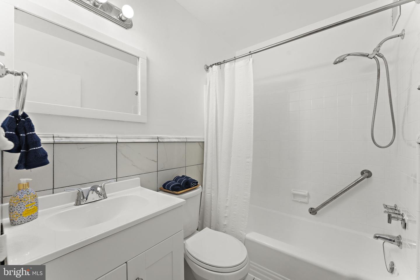 6641 WAKEFIELD DR #506, ALEXANDRIA, Virginia 22307, 1 Bedroom Bedrooms, ,1 BathroomBathrooms,Residential,For sale,6641 WAKEFIELD DR #506,VAFX2273598 MLS # VAFX2273598
