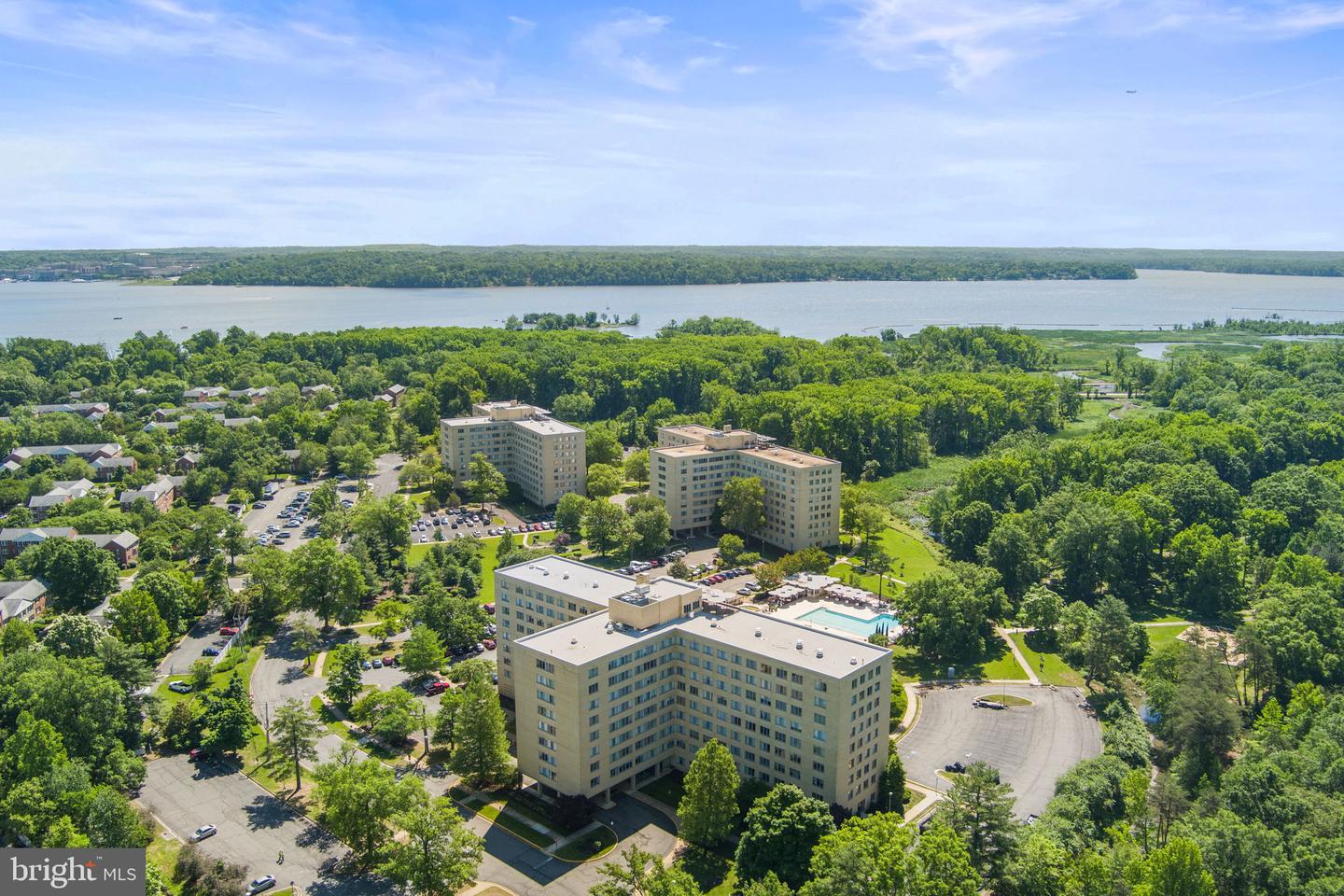 6641 WAKEFIELD DR #506, ALEXANDRIA, Virginia 22307, 1 Bedroom Bedrooms, ,1 BathroomBathrooms,Residential,For sale,6641 WAKEFIELD DR #506,VAFX2273598 MLS # VAFX2273598