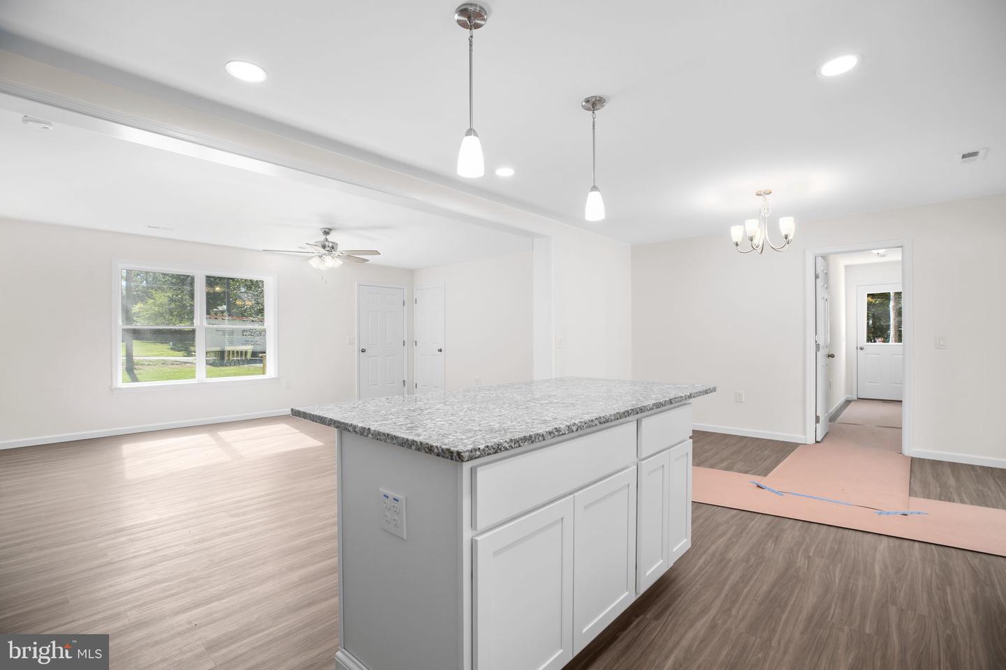 22 BREEZY HILL DR, STAFFORD, Virginia 22556, 3 Bedrooms Bedrooms, ,2 BathroomsBathrooms,Residential,For sale,22 BREEZY HILL DR,VAST2043418 MLS # VAST2043418