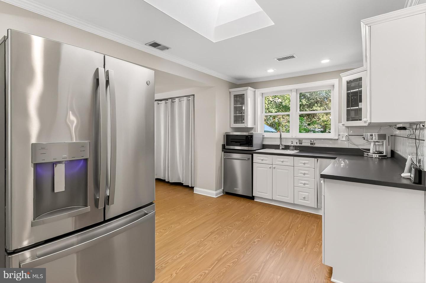 3445 UPSIDE CT, FALLS CHURCH, Virginia 22042, 3 Bedrooms Bedrooms, ,2 BathroomsBathrooms,Residential,For sale,3445 UPSIDE CT,VAFX2273782 MLS # VAFX2273782