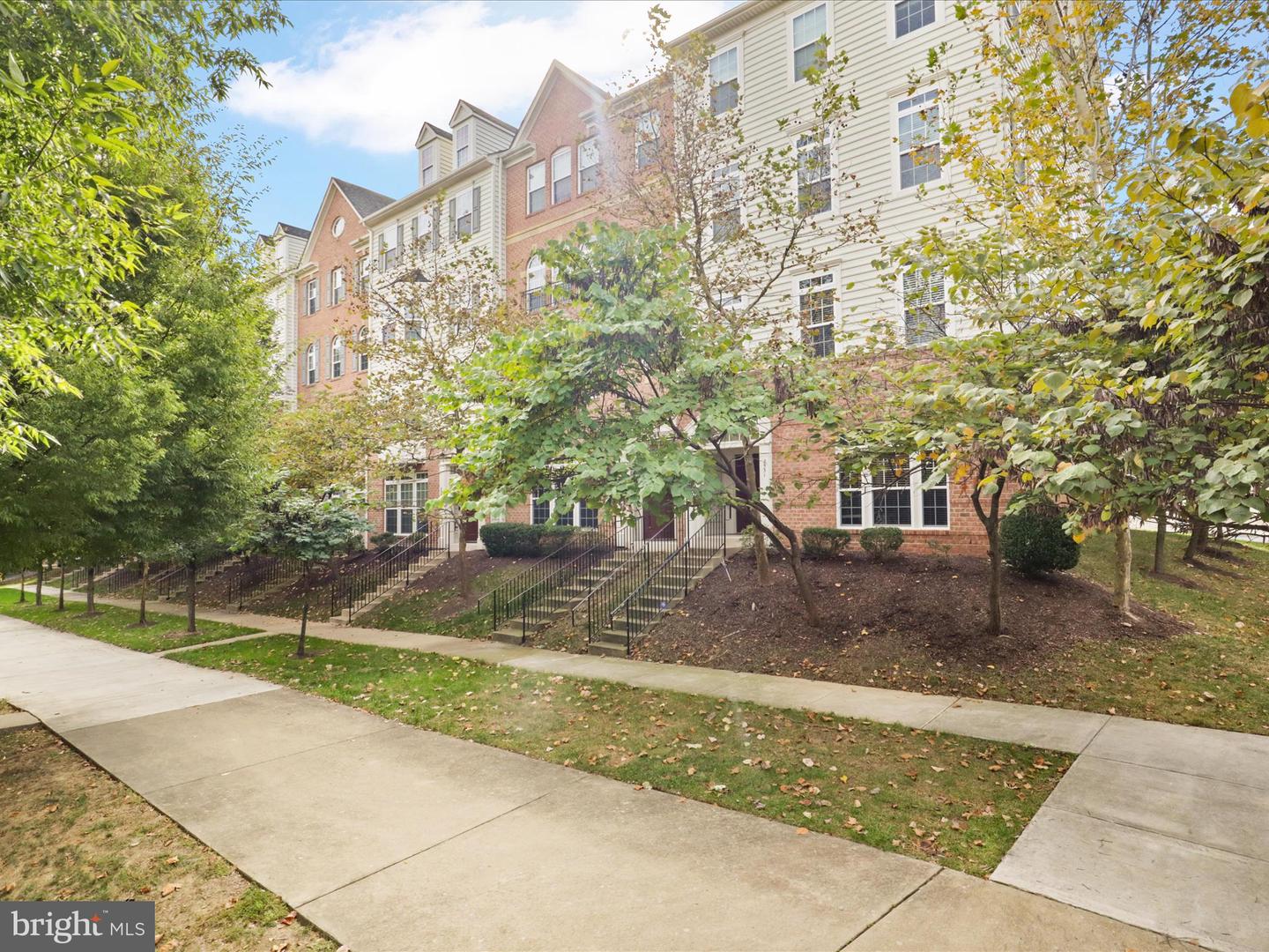 2531 EASTBOURNE DR, WOODBRIDGE, Virginia 22191, 3 Bedrooms Bedrooms, ,2 BathroomsBathrooms,Residential,For sale,2531 EASTBOURNE DR,VAPW2105790 MLS # VAPW2105790