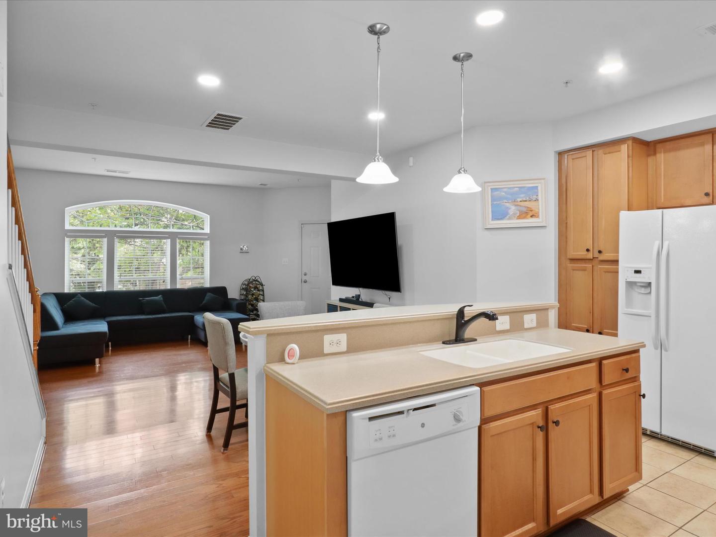 2531 EASTBOURNE DR, WOODBRIDGE, Virginia 22191, 3 Bedrooms Bedrooms, ,2 BathroomsBathrooms,Residential,For sale,2531 EASTBOURNE DR,VAPW2105790 MLS # VAPW2105790