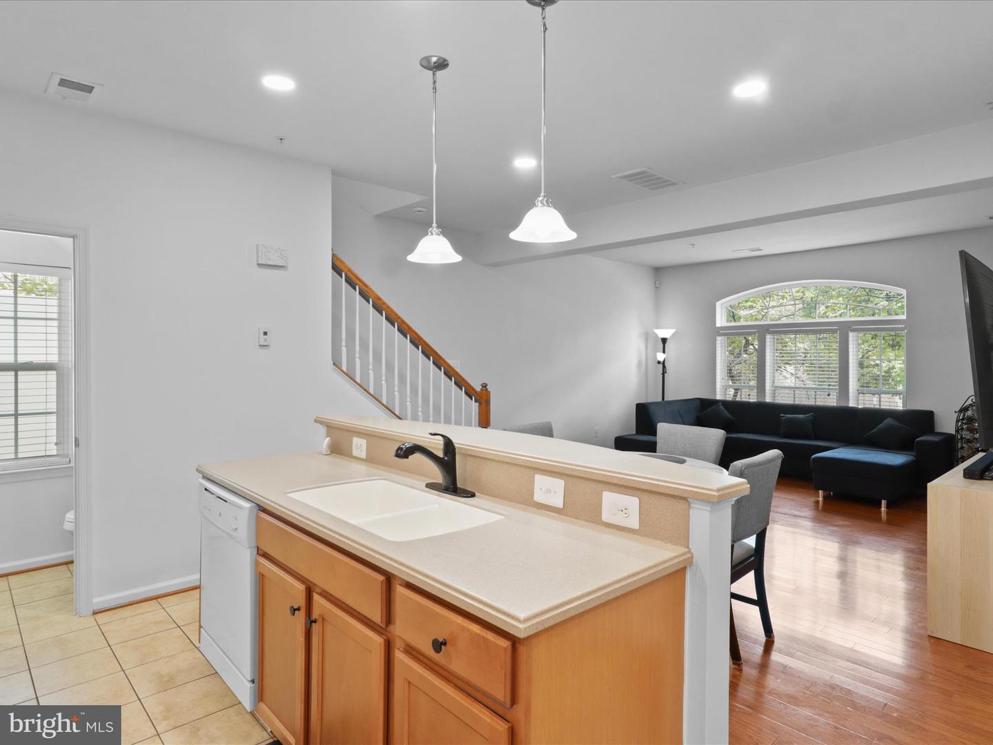 2531 EASTBOURNE DR, WOODBRIDGE, Virginia 22191, 3 Bedrooms Bedrooms, ,2 BathroomsBathrooms,Residential,For sale,2531 EASTBOURNE DR,VAPW2105790 MLS # VAPW2105790