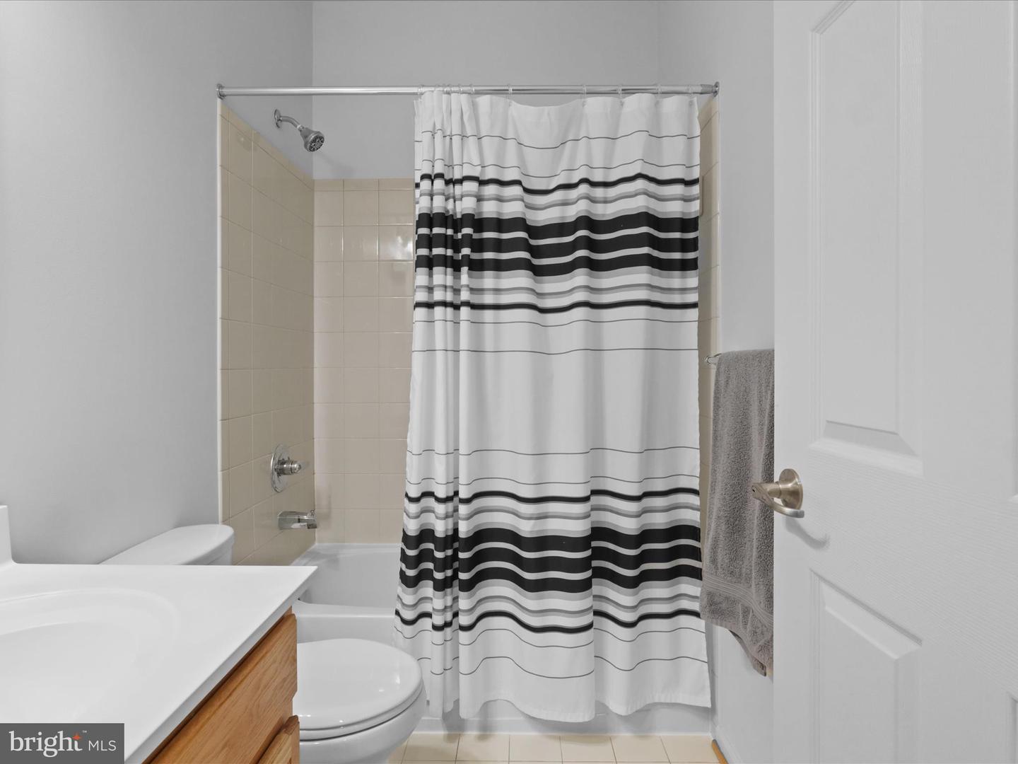 2531 EASTBOURNE DR, WOODBRIDGE, Virginia 22191, 3 Bedrooms Bedrooms, ,2 BathroomsBathrooms,Residential,For sale,2531 EASTBOURNE DR,VAPW2105790 MLS # VAPW2105790