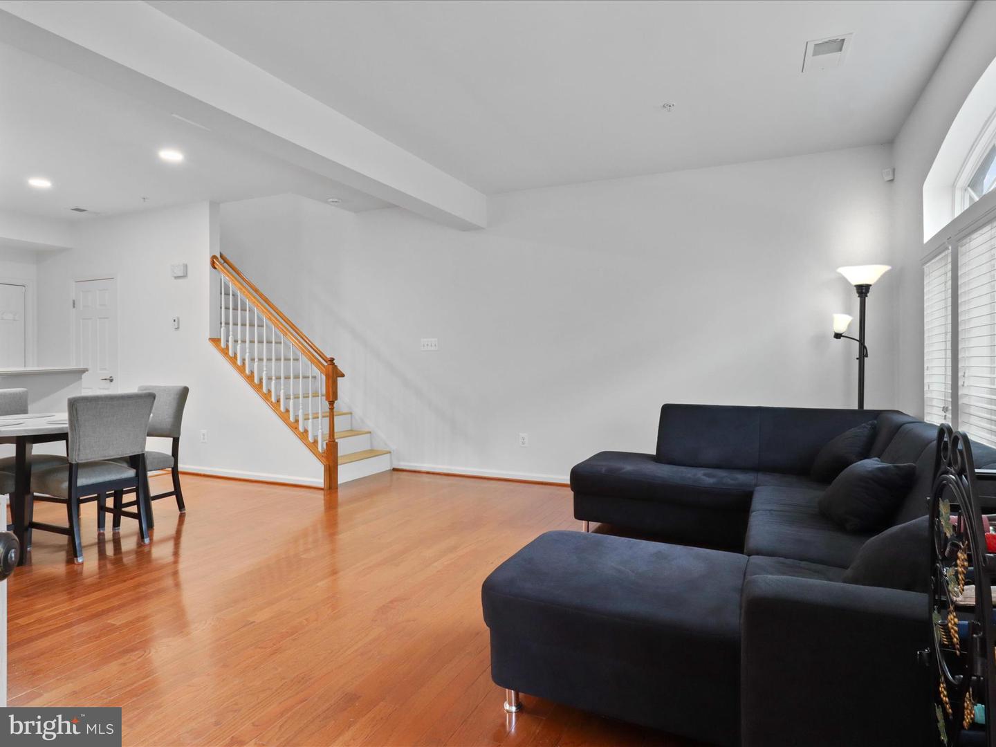 2531 EASTBOURNE DR, WOODBRIDGE, Virginia 22191, 3 Bedrooms Bedrooms, ,2 BathroomsBathrooms,Residential,For sale,2531 EASTBOURNE DR,VAPW2105790 MLS # VAPW2105790